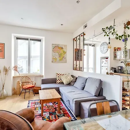 Beautiful Modern On The Island Of Apartment